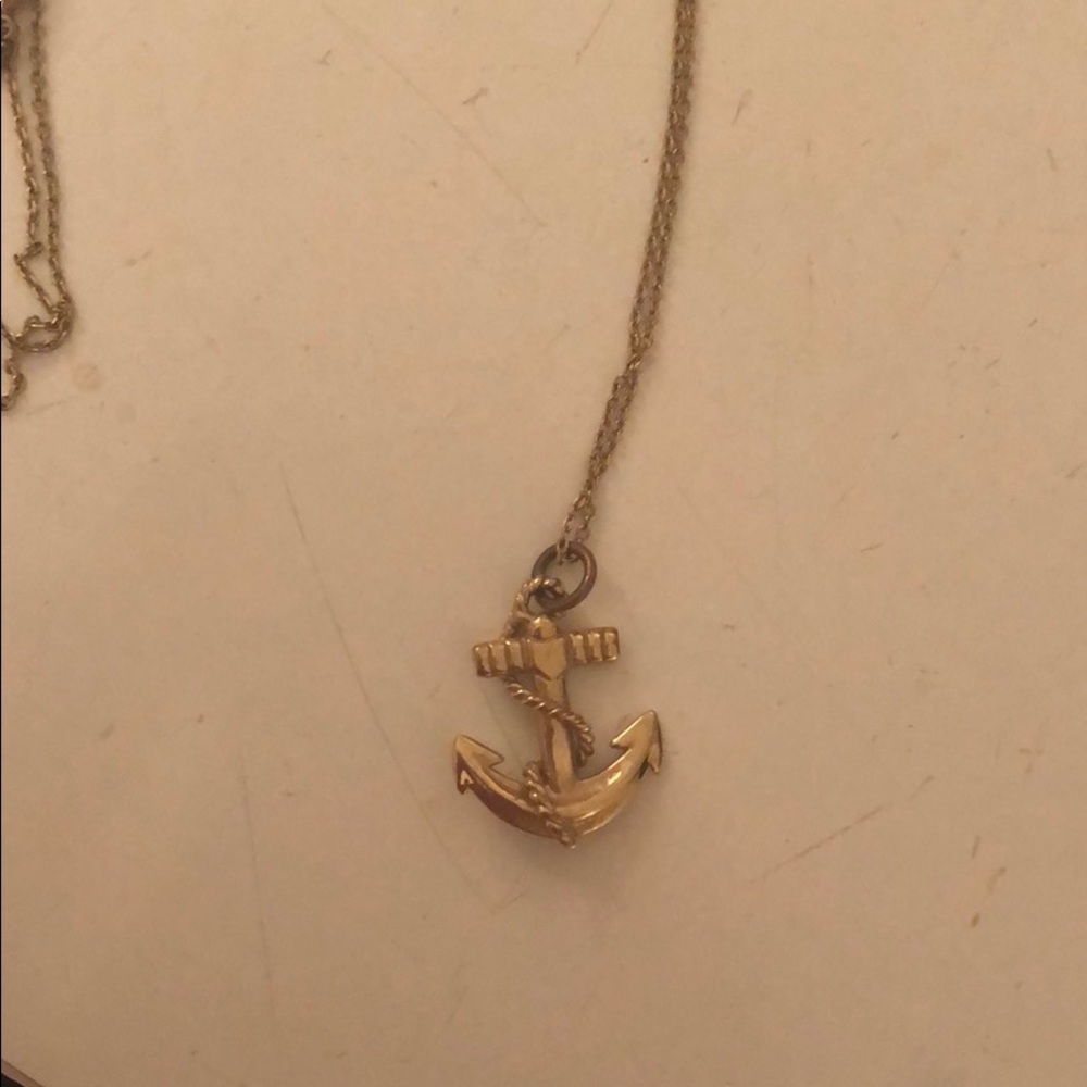 Gold anchor necklace long